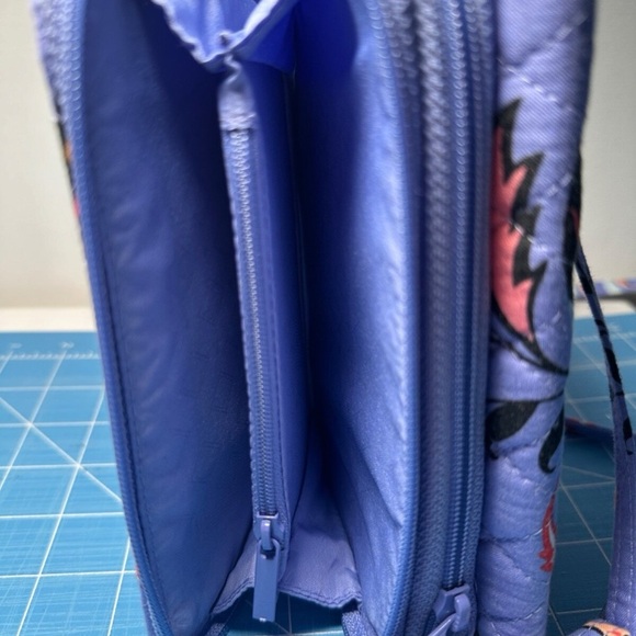 NWT Vera Bradley Quilted Floral Crossbody Hipster Wallet RFID w/Mural Print - Picture 6 of 15